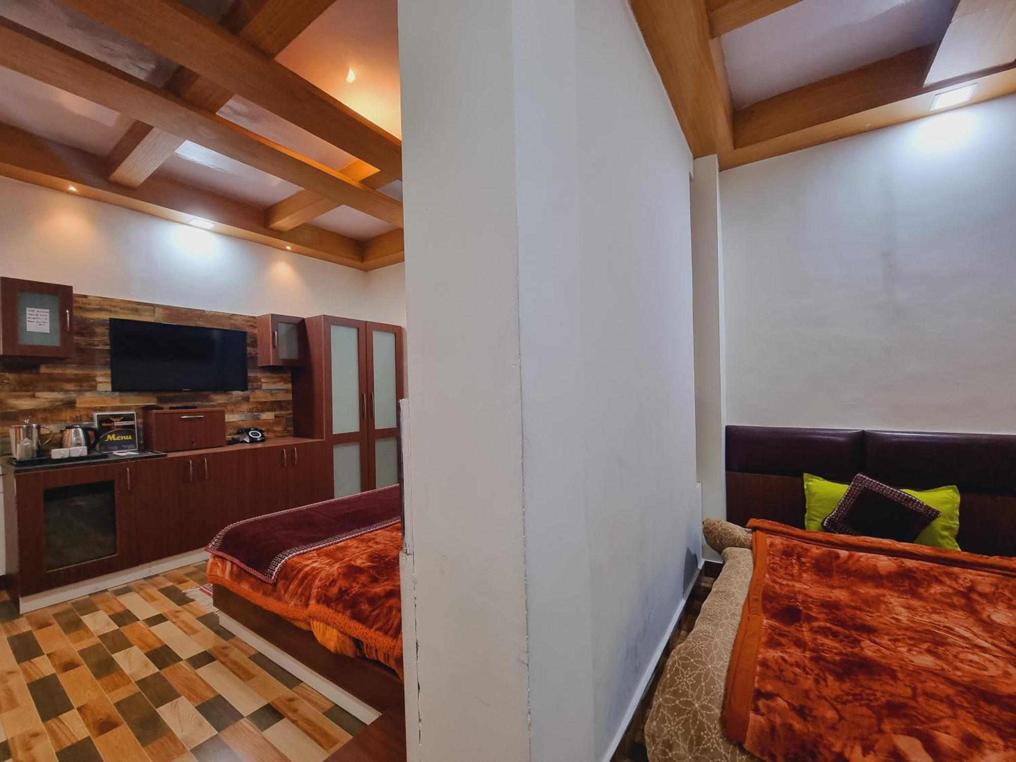 Wow Hotels Green View Dalhousie Exterior foto